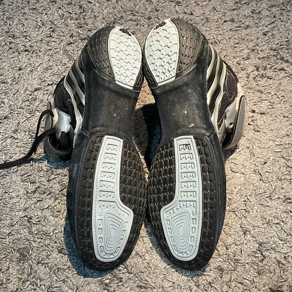 Adidas tyrint V - Picture 3 of 8